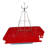Metal magazine rack