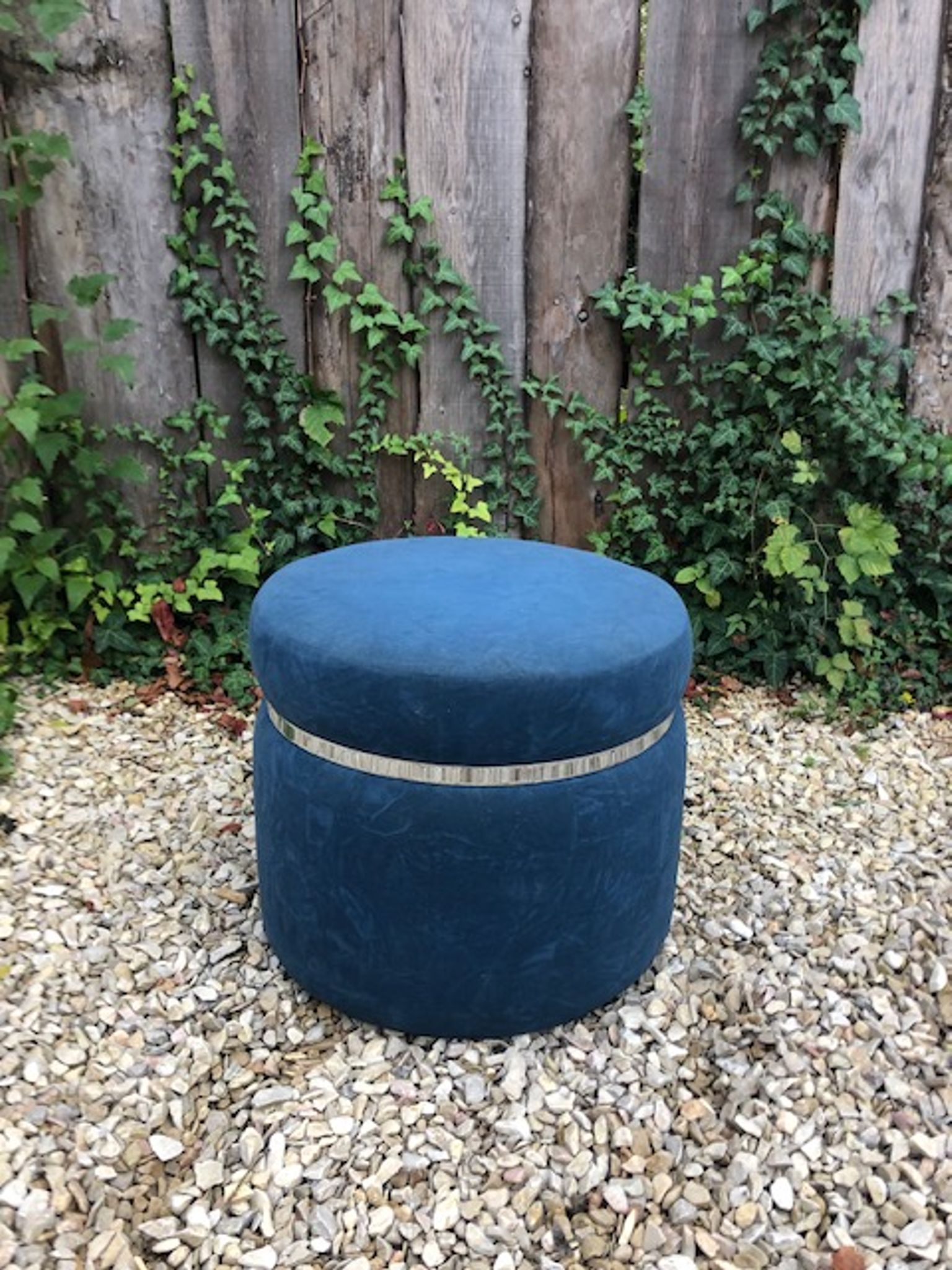 Fauteuil et ottoman années 80