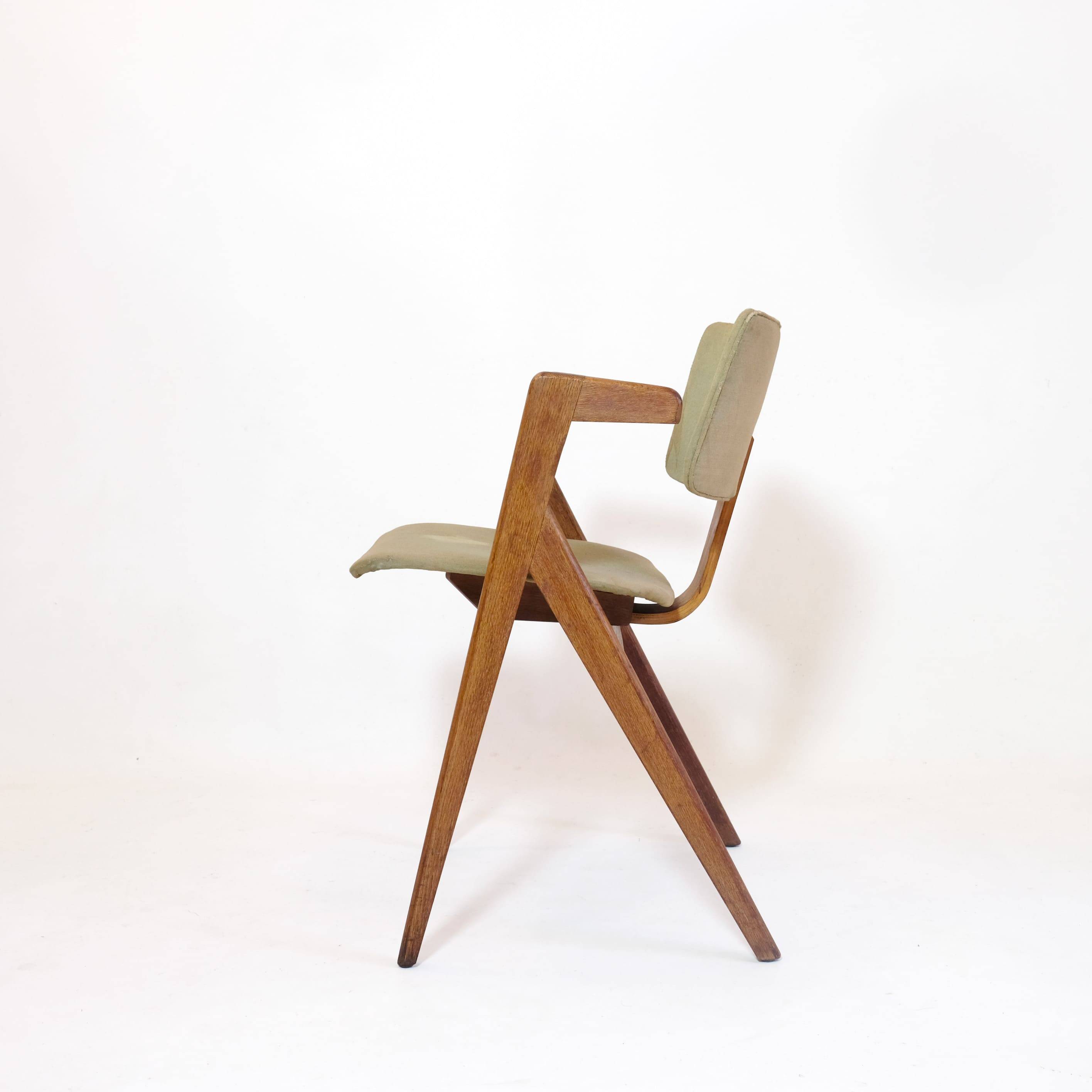 Hillestak chair by Lucienne & Robin Day from the 1950s.