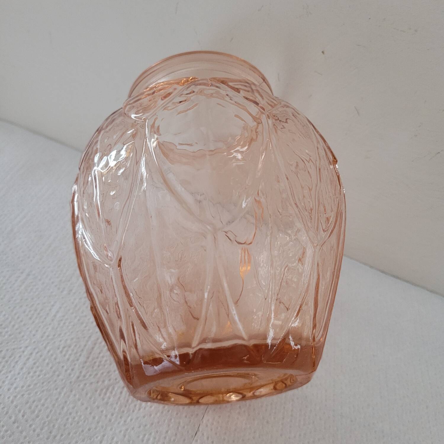 Molded pink glass vase – Art Deco style 1930s