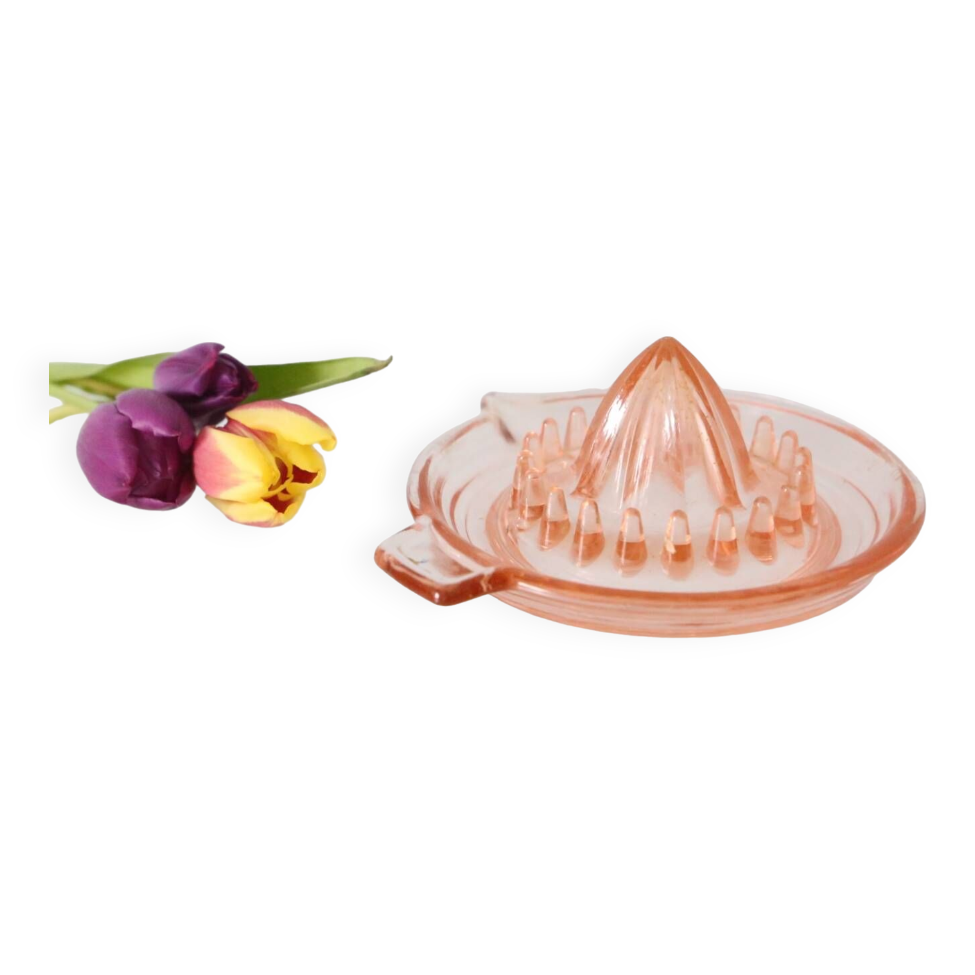 Adorable pink glass juicer