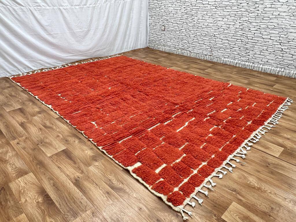 Traditional Moroccan handwoven rug 2.5x1.5 m