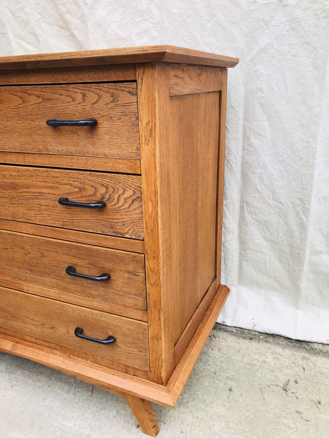 Vintage chest of drawers 1950 in solid oak