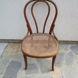Antique Thonet chair in bentwood and canning