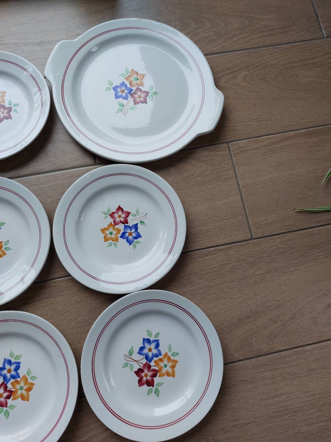 MDL dessert service, plates and dish