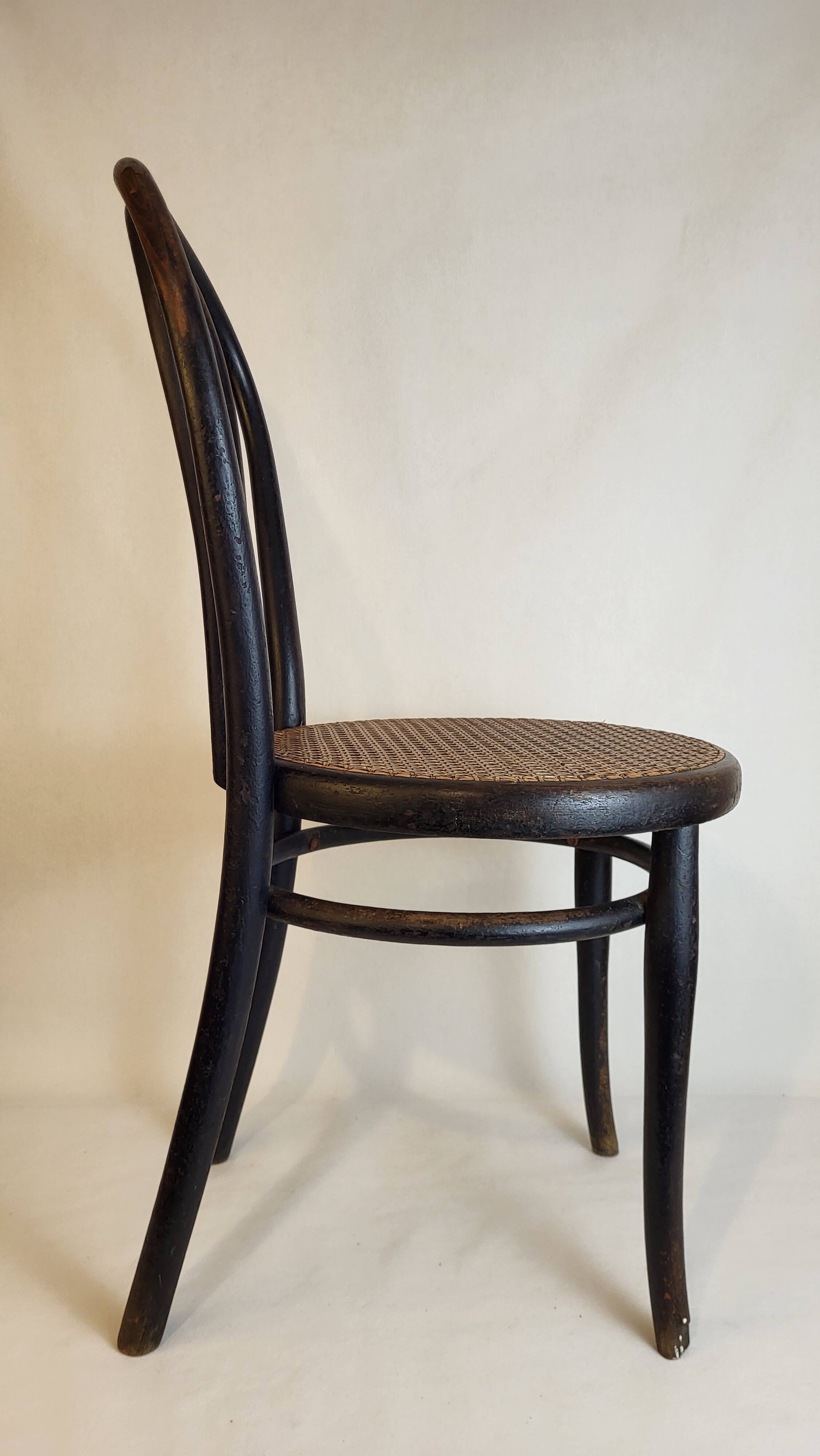 Thonet Chair N°18