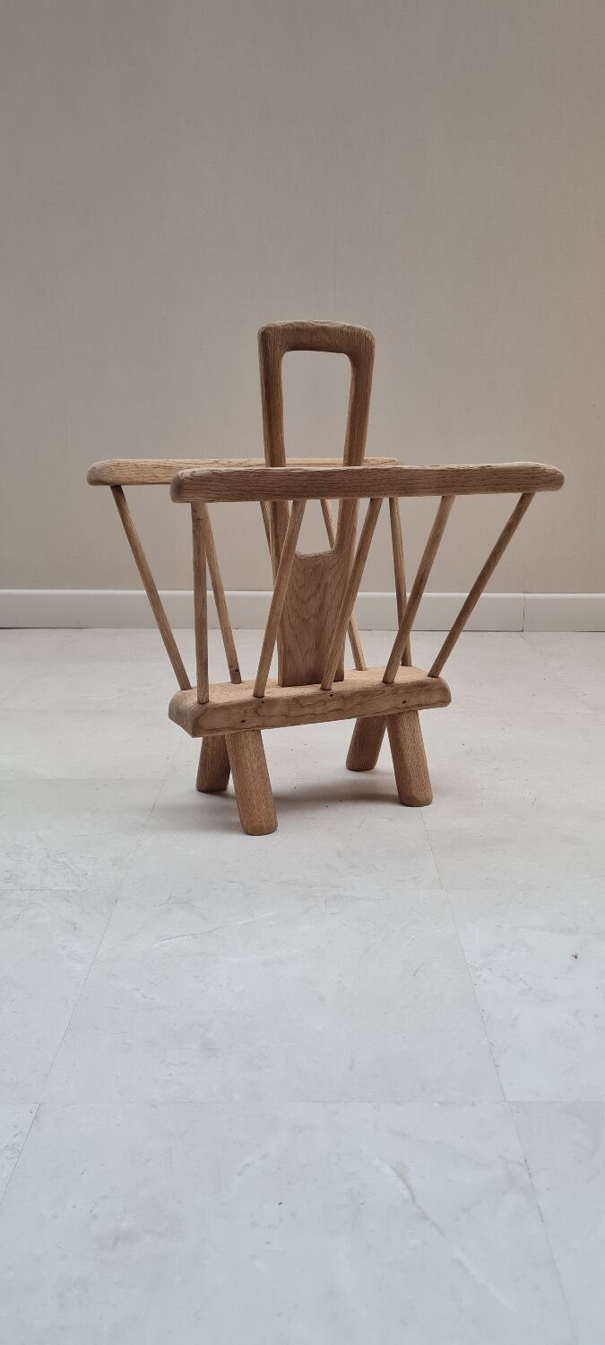 Brutalist art-popular magazine holder in solid wood
