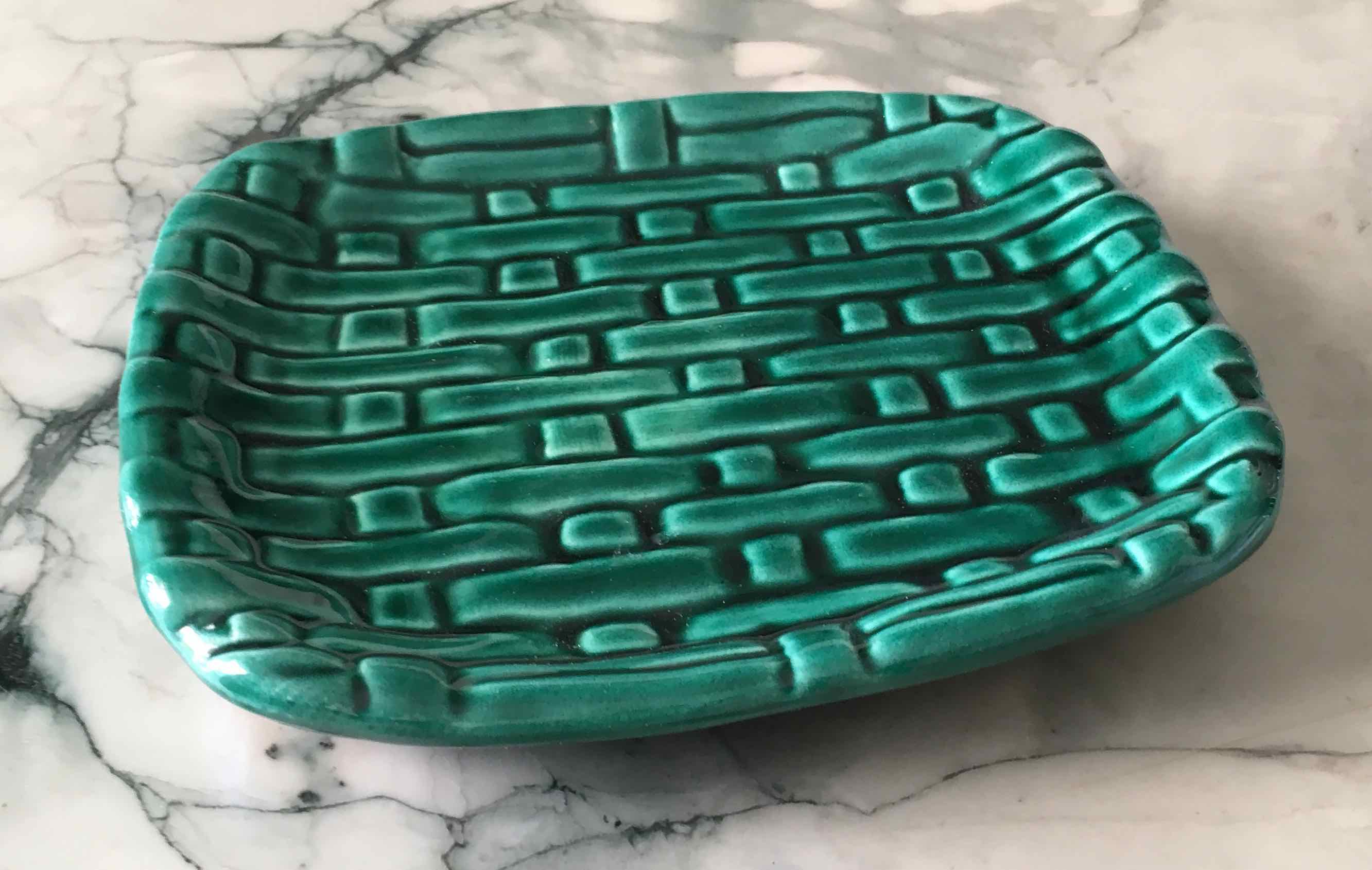 Vintage ceramic pocket tray