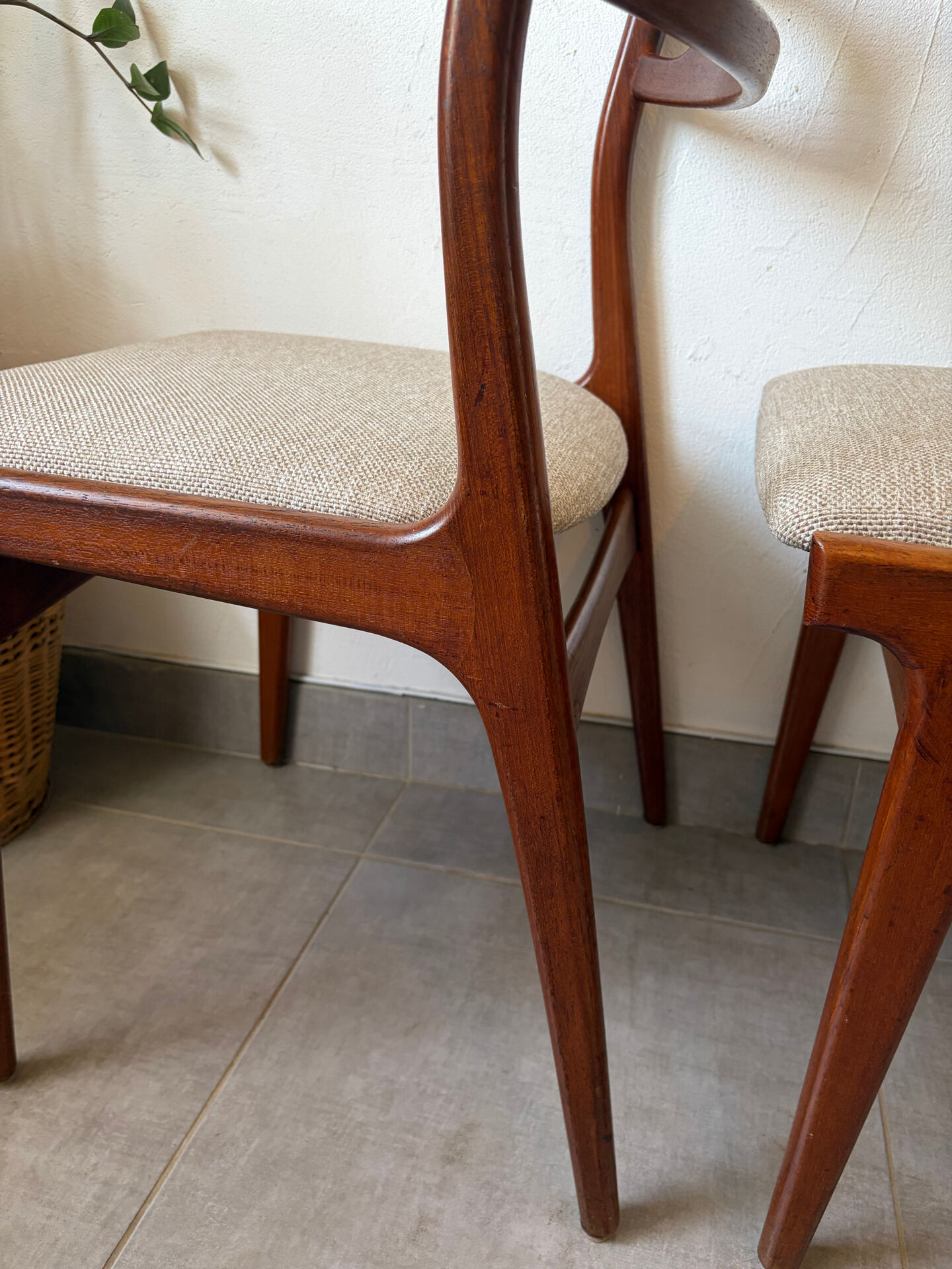 4 Scandinavian teak chairs Samcom Andersen Johannes