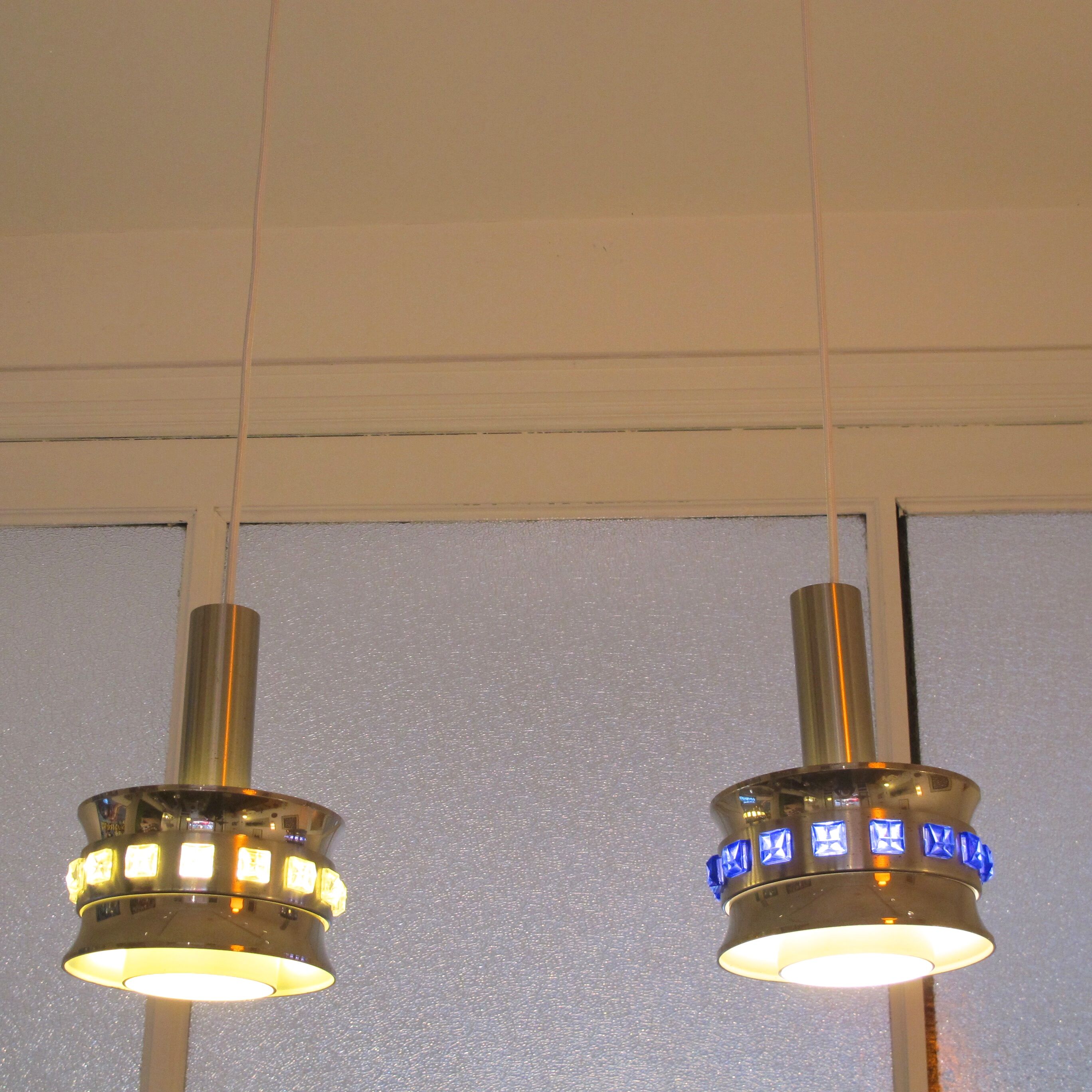 Pair of suspensions Space age around 1970 in Metal Chrome