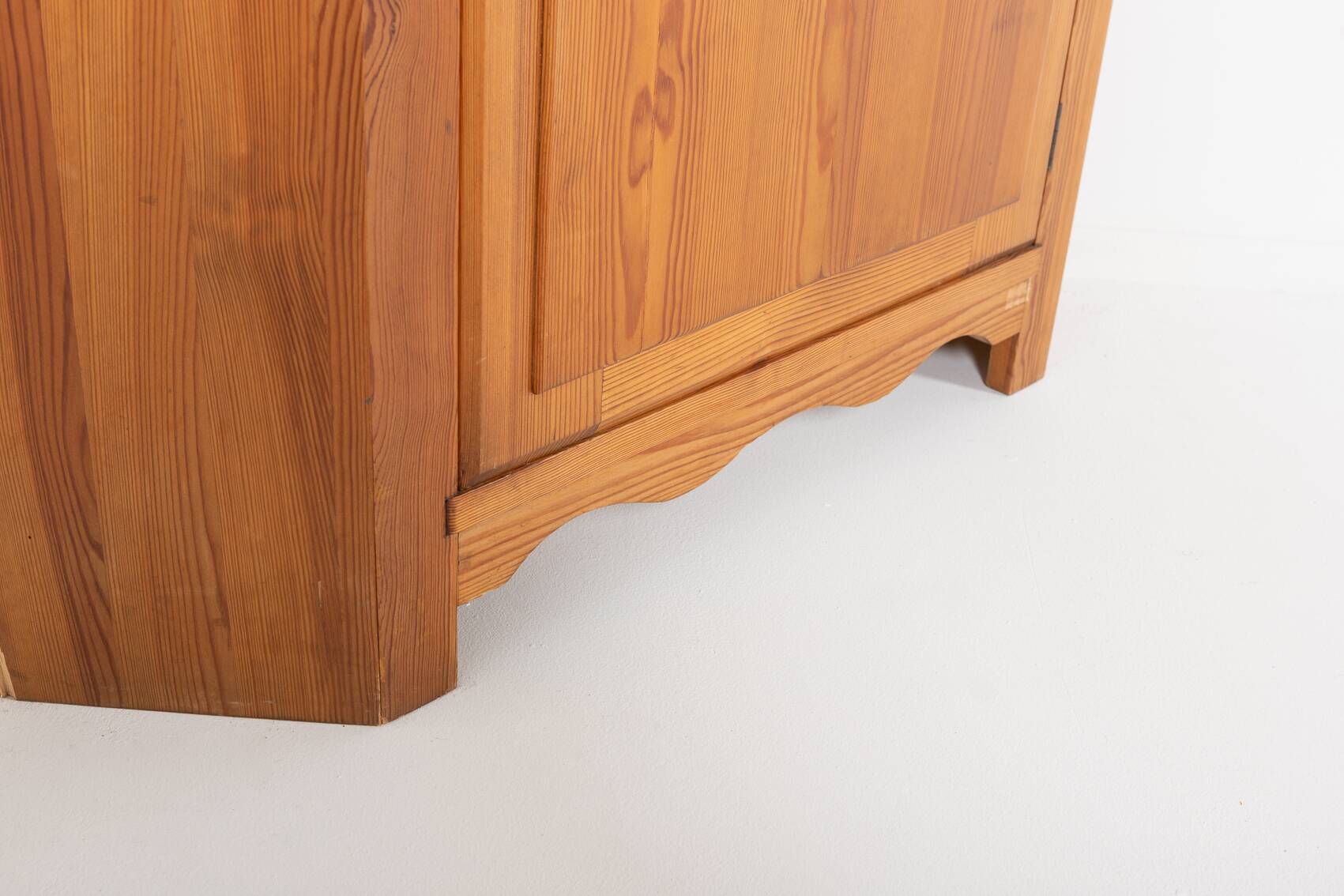 Axel Einar Hjorth ‘Lovö’ solid pine corner cabinet by Nordiska Kompaniet