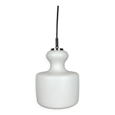 Suspension en verre blanc givré par Peill et Putzler 1960