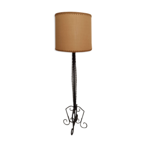 Lampadaire en fer forgé noir et