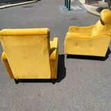 Paires des fauteuils italiens