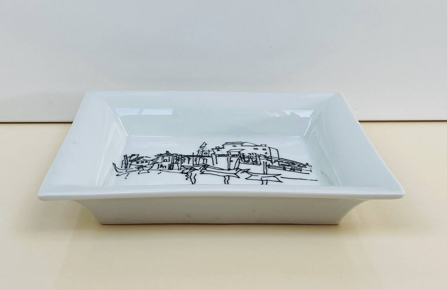 Limoges porcelain catchall - Raoul Dufy design - 1968 edition