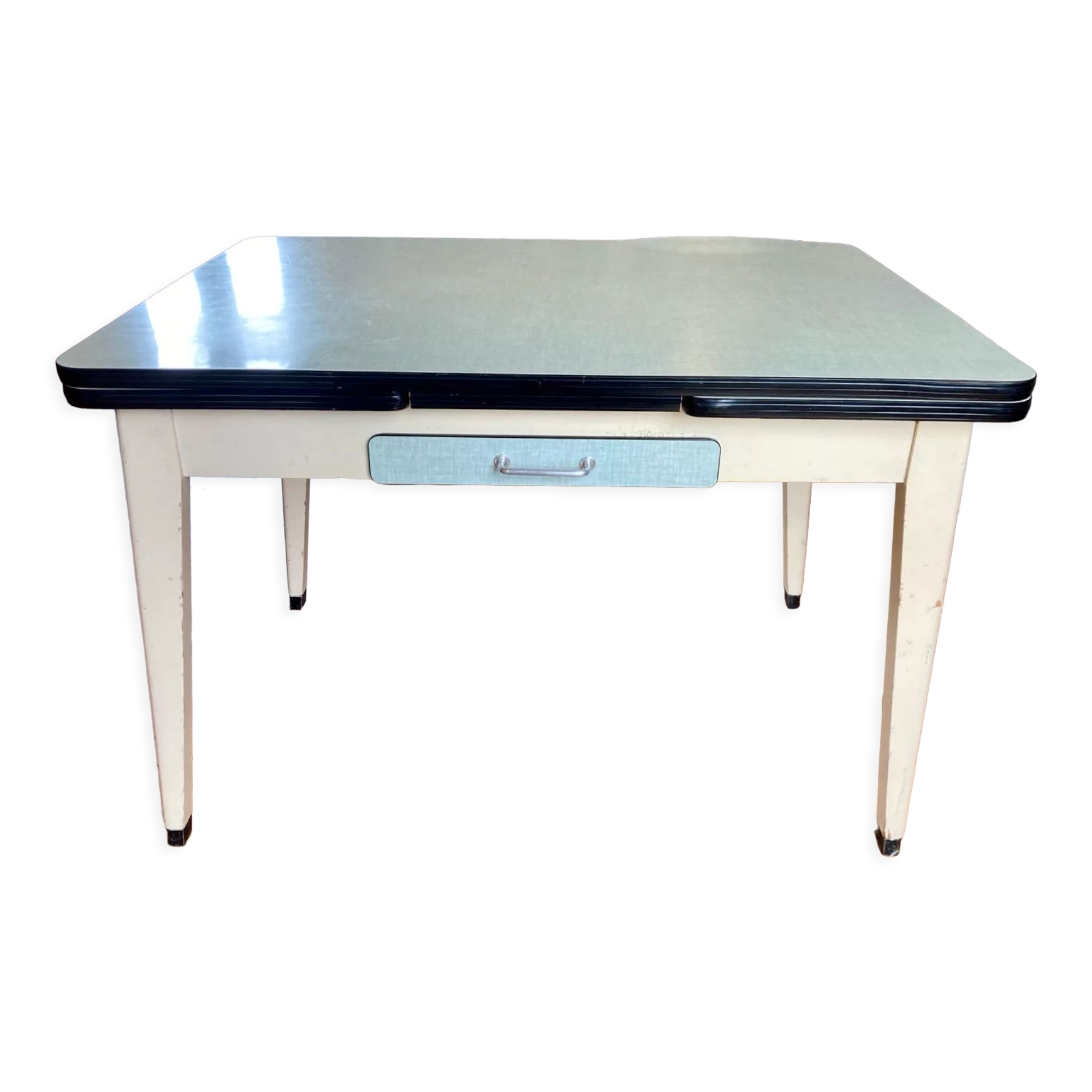 Water-green extendable Formica table