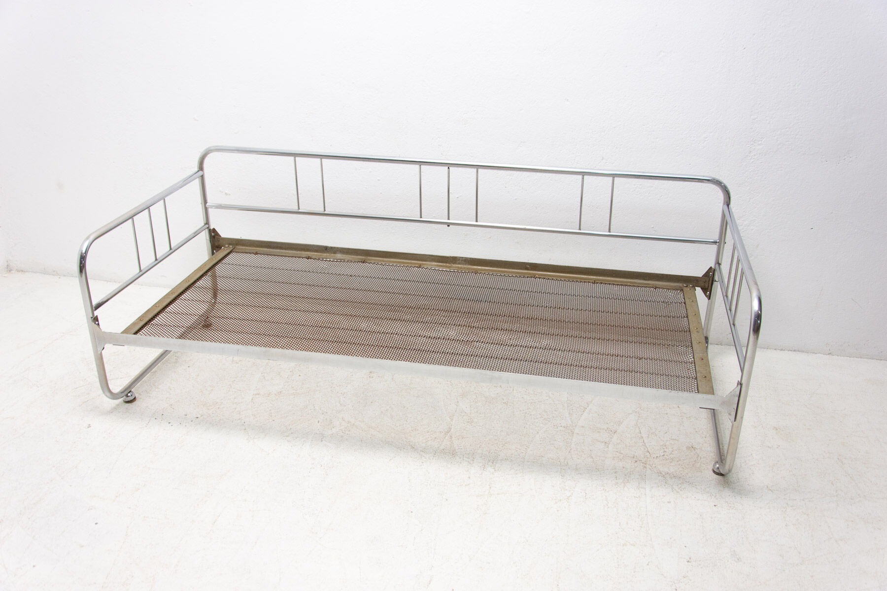 Canapé Bauhaus en acier tubulaire, années 1930, bohême