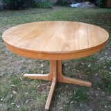 Round table