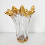 Splash-shaped crystal vase with gold rim