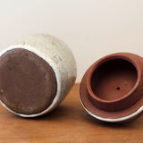 Covered pot in glazed stoneware Jeanne and Norbert Pierlot