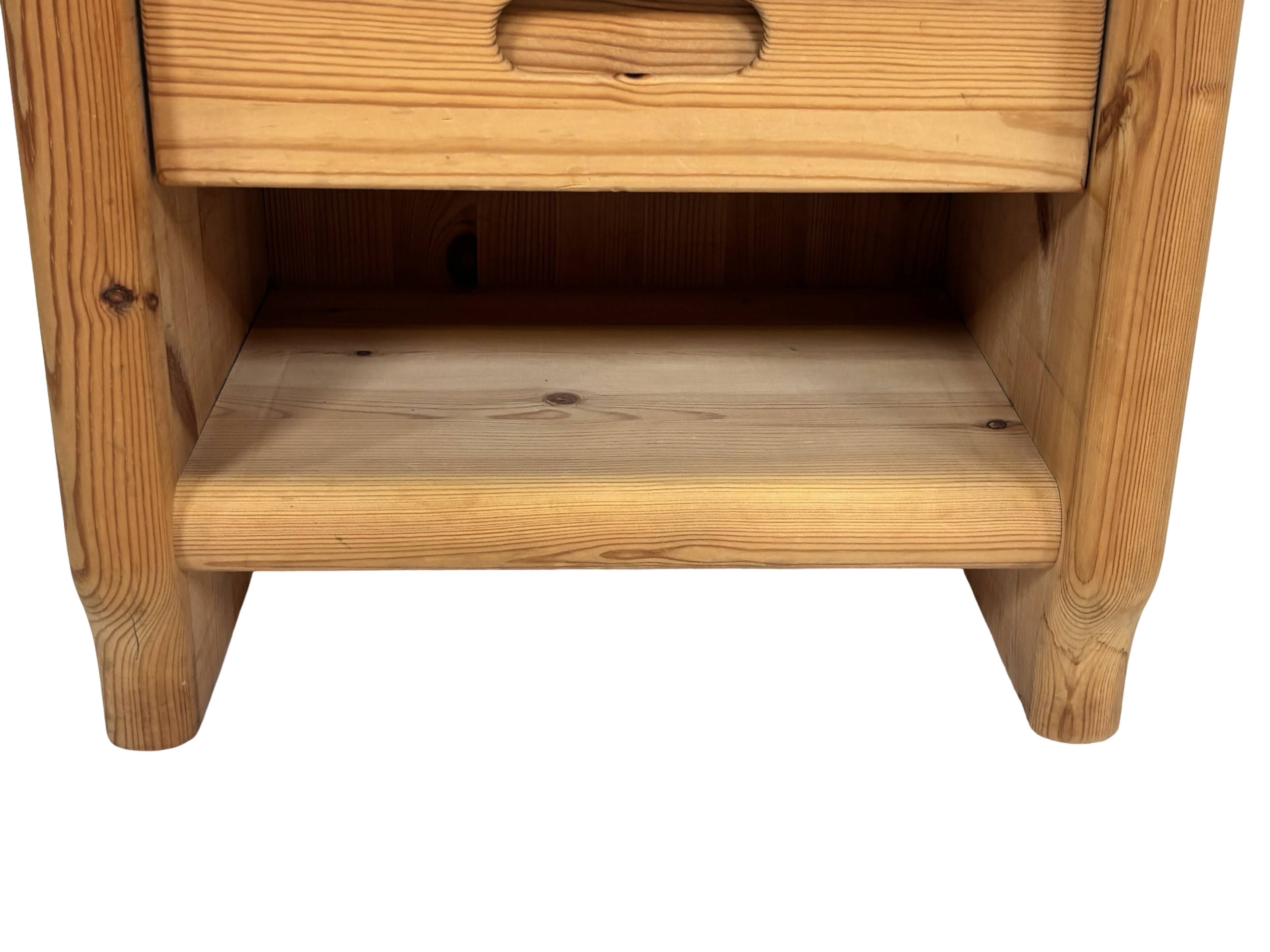 Vintage set of two pine wood bedside tables