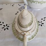 Service à thé  en porcelaine anglaise  , vert et or , antique