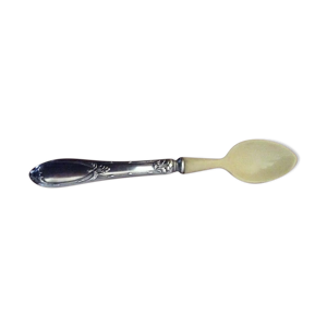 Petite cuillère en argent