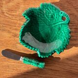 Beurrier vintage barbotine feuille vert Vallauris