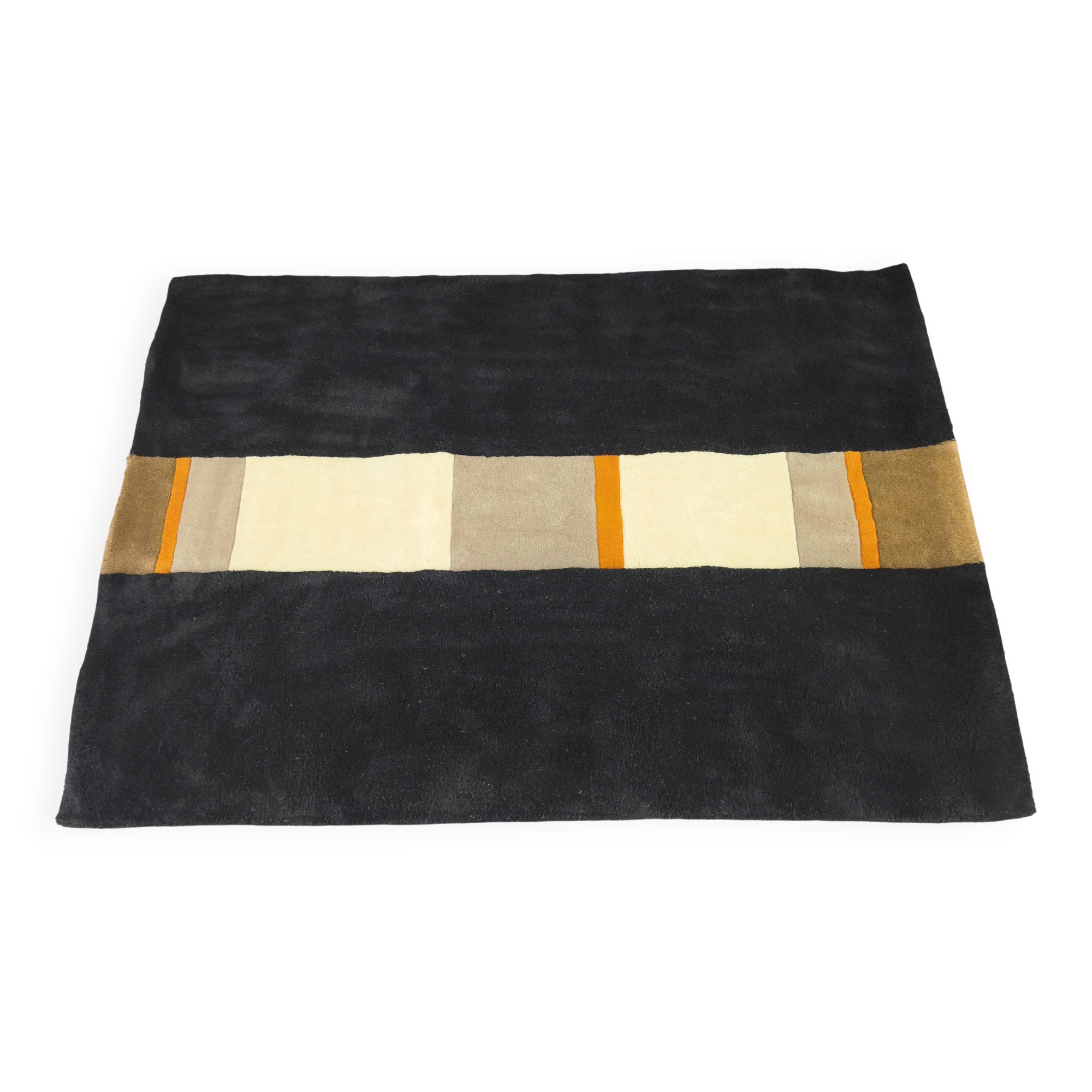 Hand-tufted wool rug by C. Olesen, Graphic design, 1990s