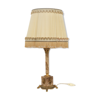 Marble and gilded bronze table lamp