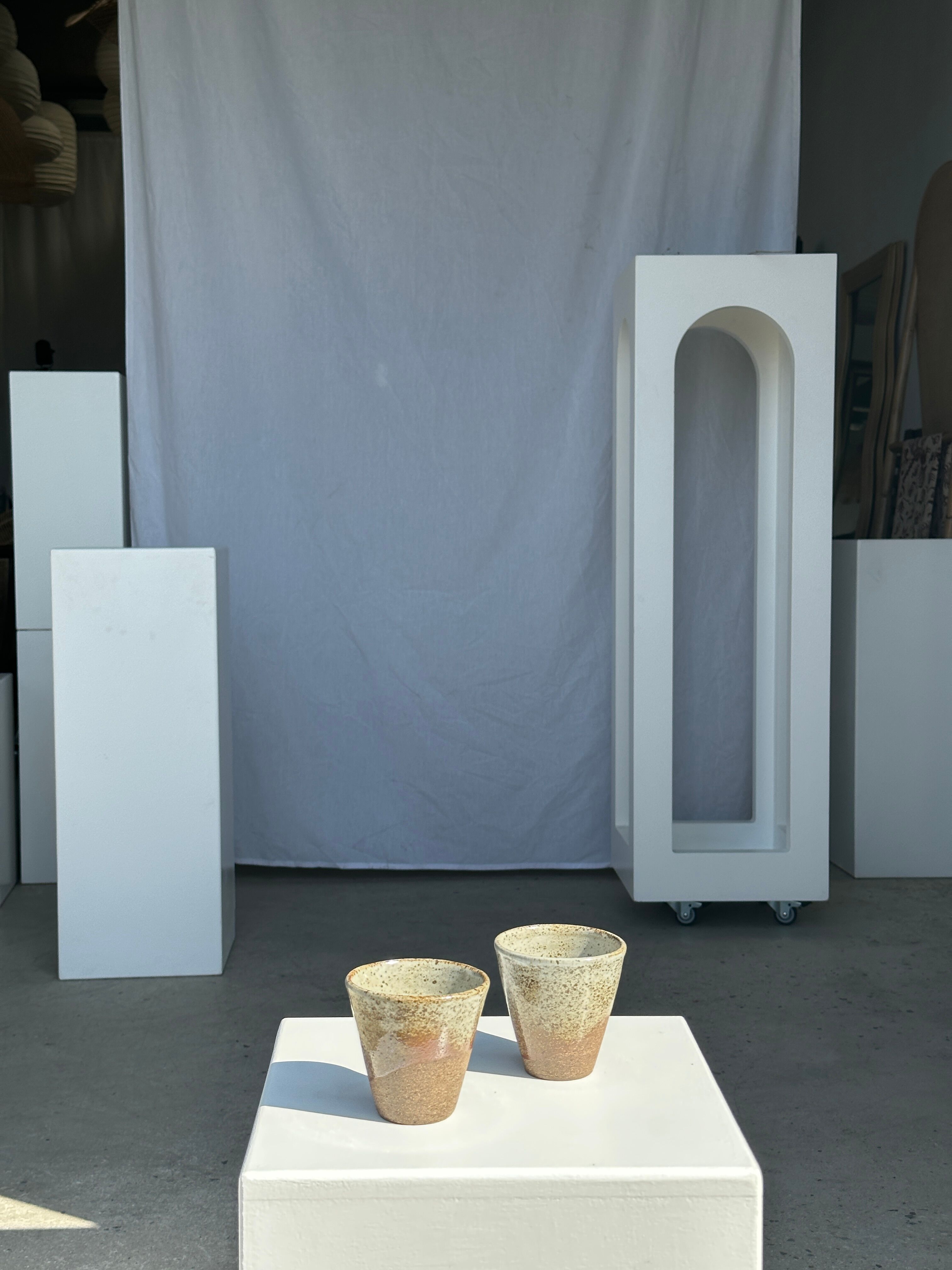 Set of 2 cups in Indonesian ceramic (brown & speckled glazed matte)