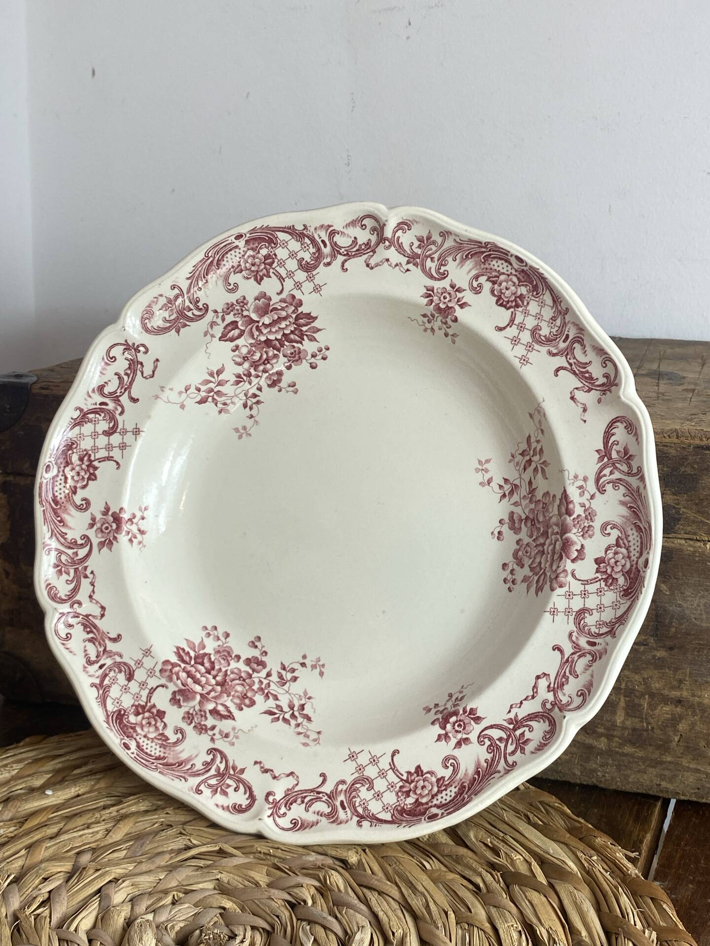 Round plate, ironstone, Villeroy & Boch, Valeria