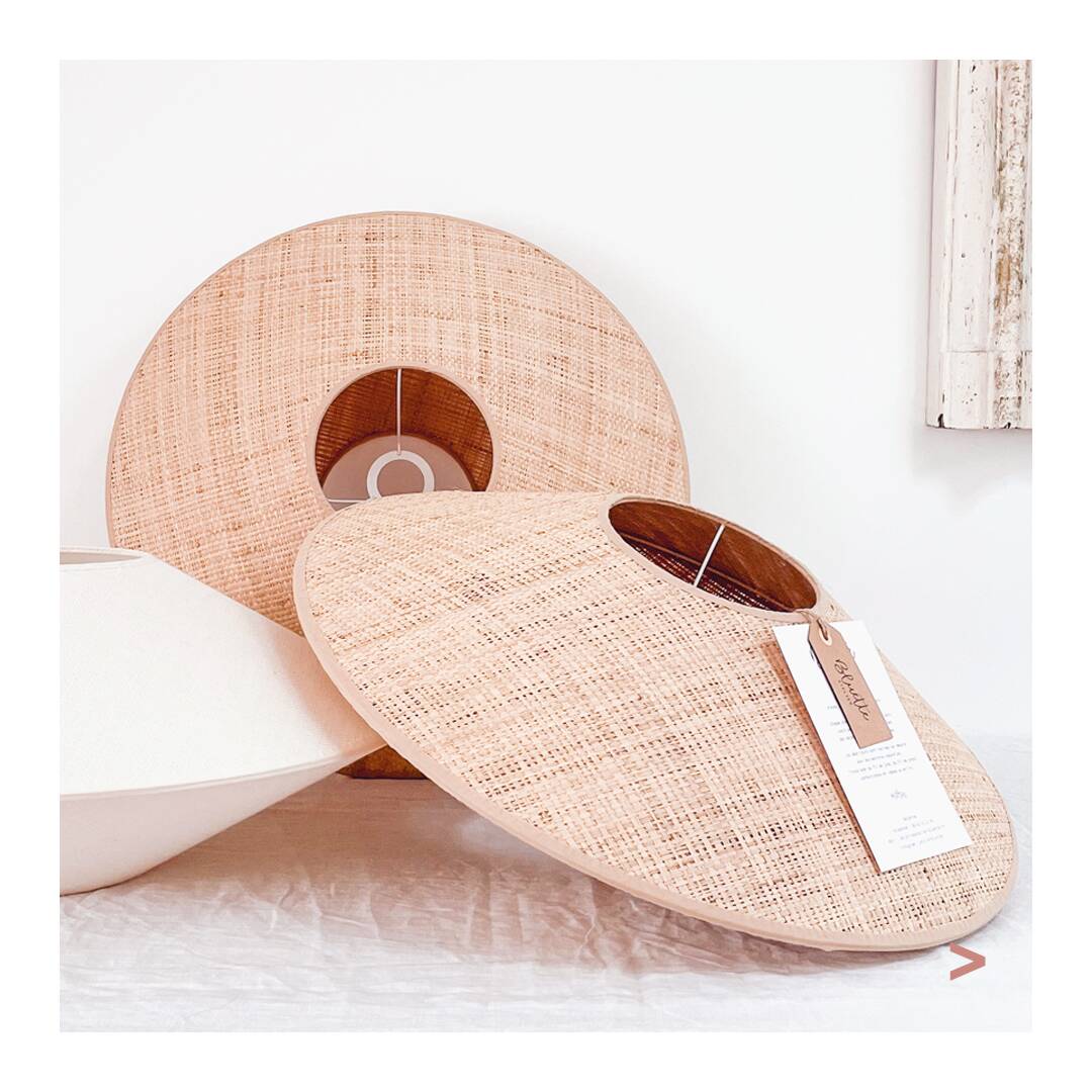 Woven wicker pendant light