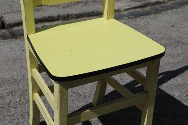 Chaise formica et bois jaune