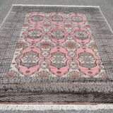 Oriental carpet from Pakistan: 1.83 x 2.75 meters. Completely handmade. Quality: wool