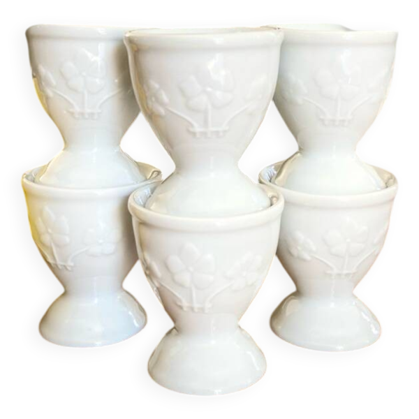 Six coquetiers ''Trèfles'' en porcelaine - 1970.
