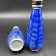 Elegant table set, Chinese porcelain, blue and white, condiments.