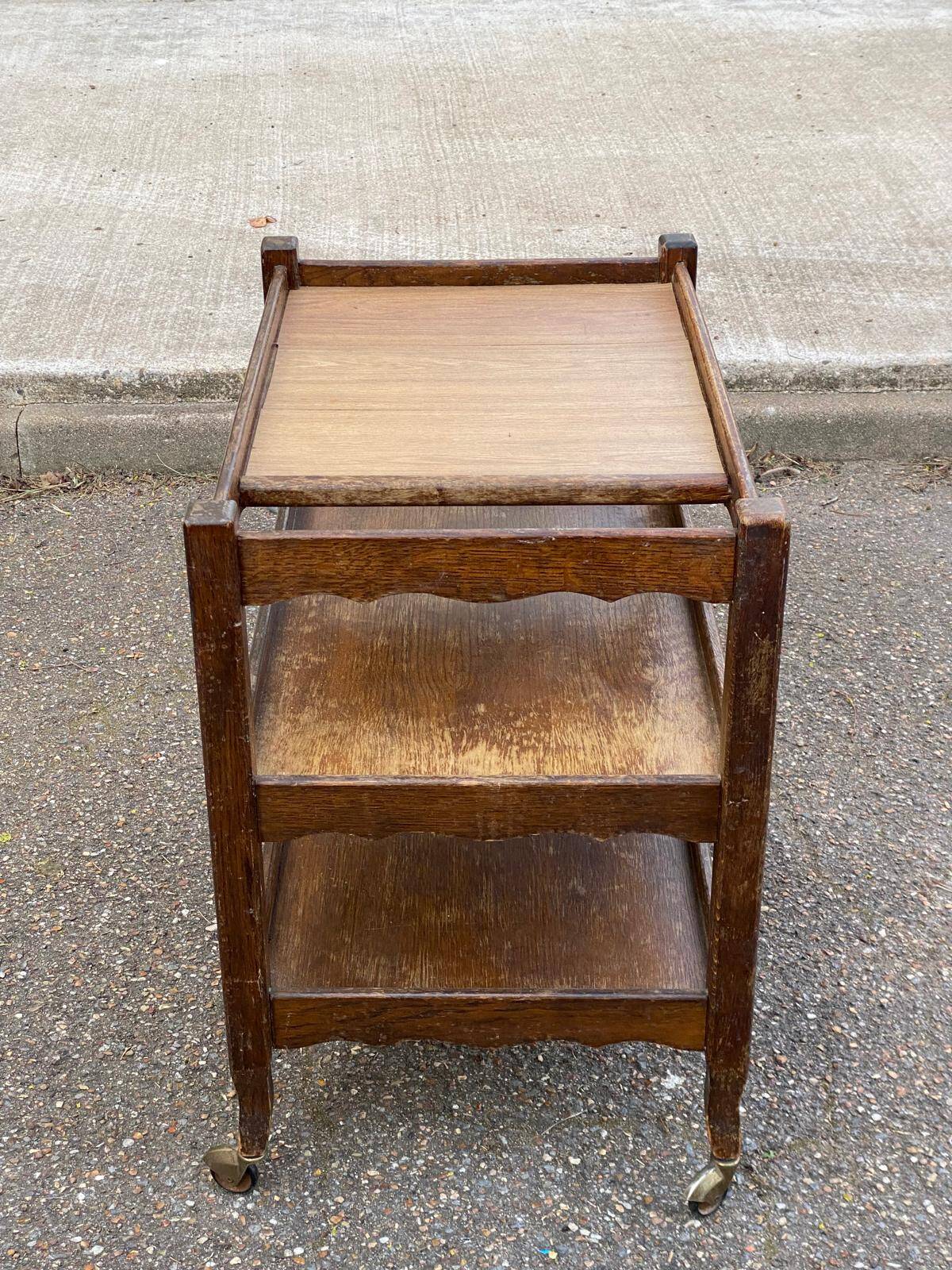 Dessert trolley with wheels and removable tray 66cm