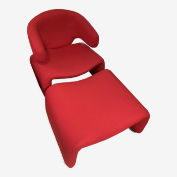 Armchair and footrest "djinn" by Olivier Mourgue edition Airborne - bright red