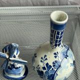 Lot vase Delft et moulin anciens