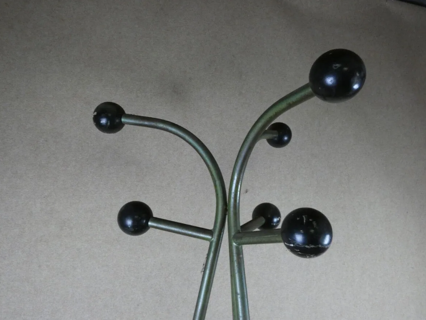 Indus/Vintage tripod coat rack