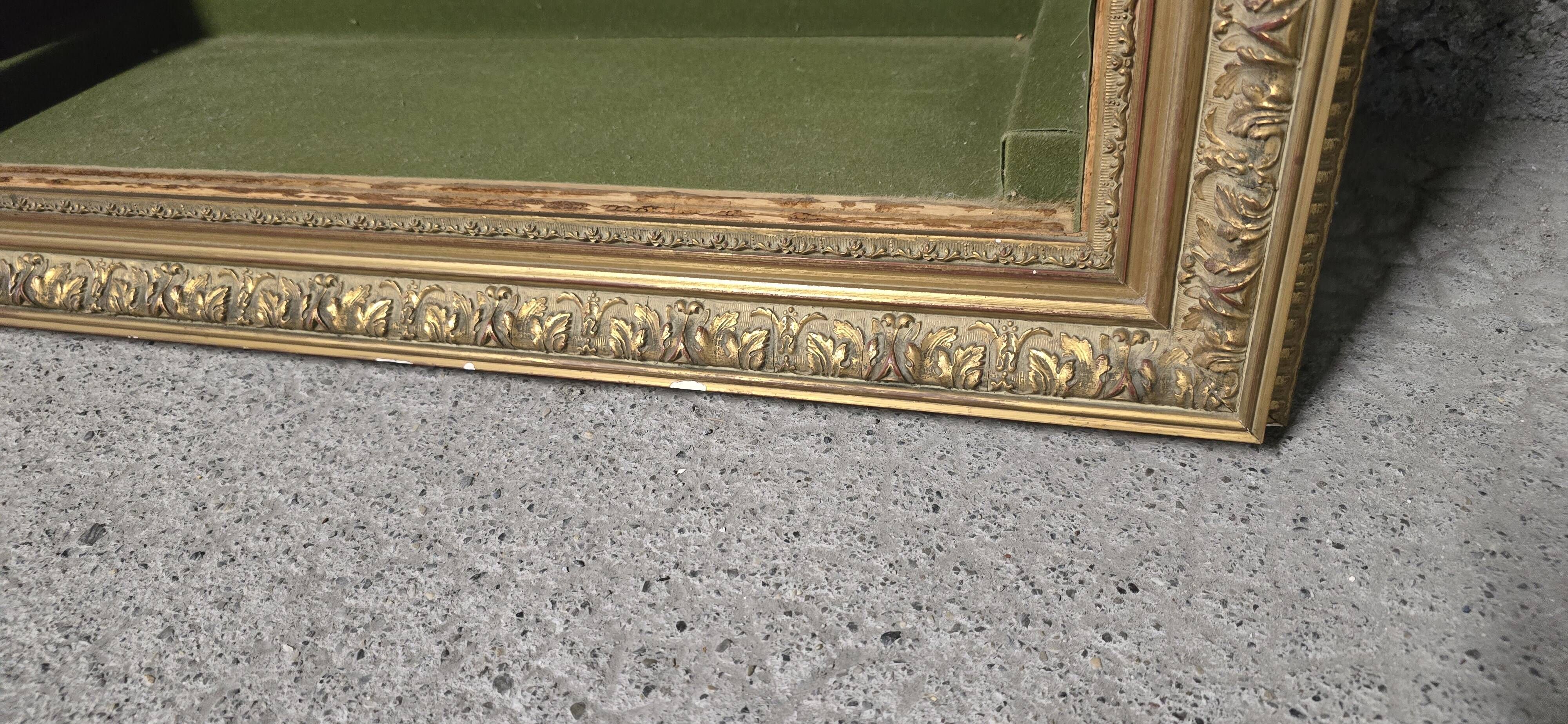 Vintage wall shelf with moulded gold frame – 74 × 106 cm