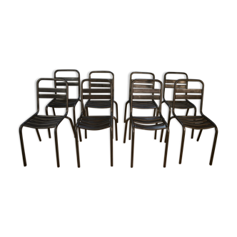 Lot de 8 chaises en métal 1950 empilables