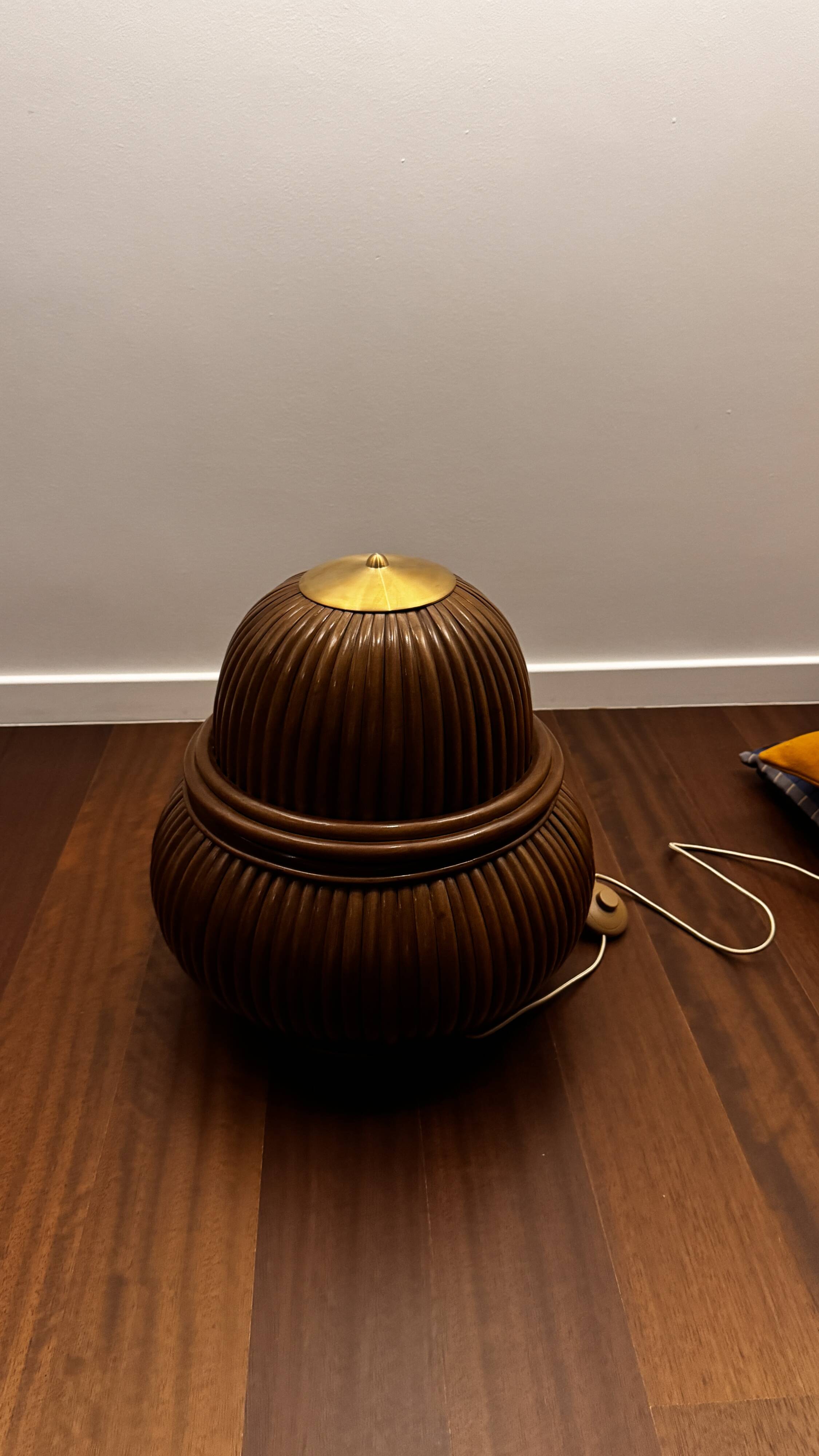 GUBI BOHEMIAN 72 FLOOR LAMP