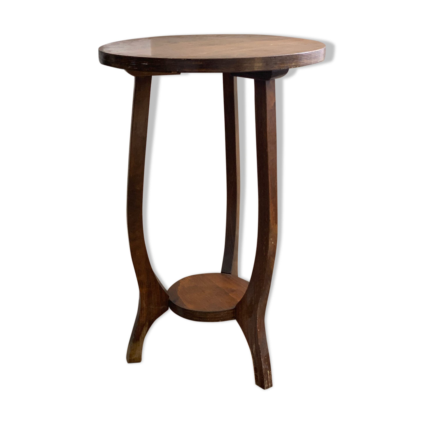 Wooden pedestal table