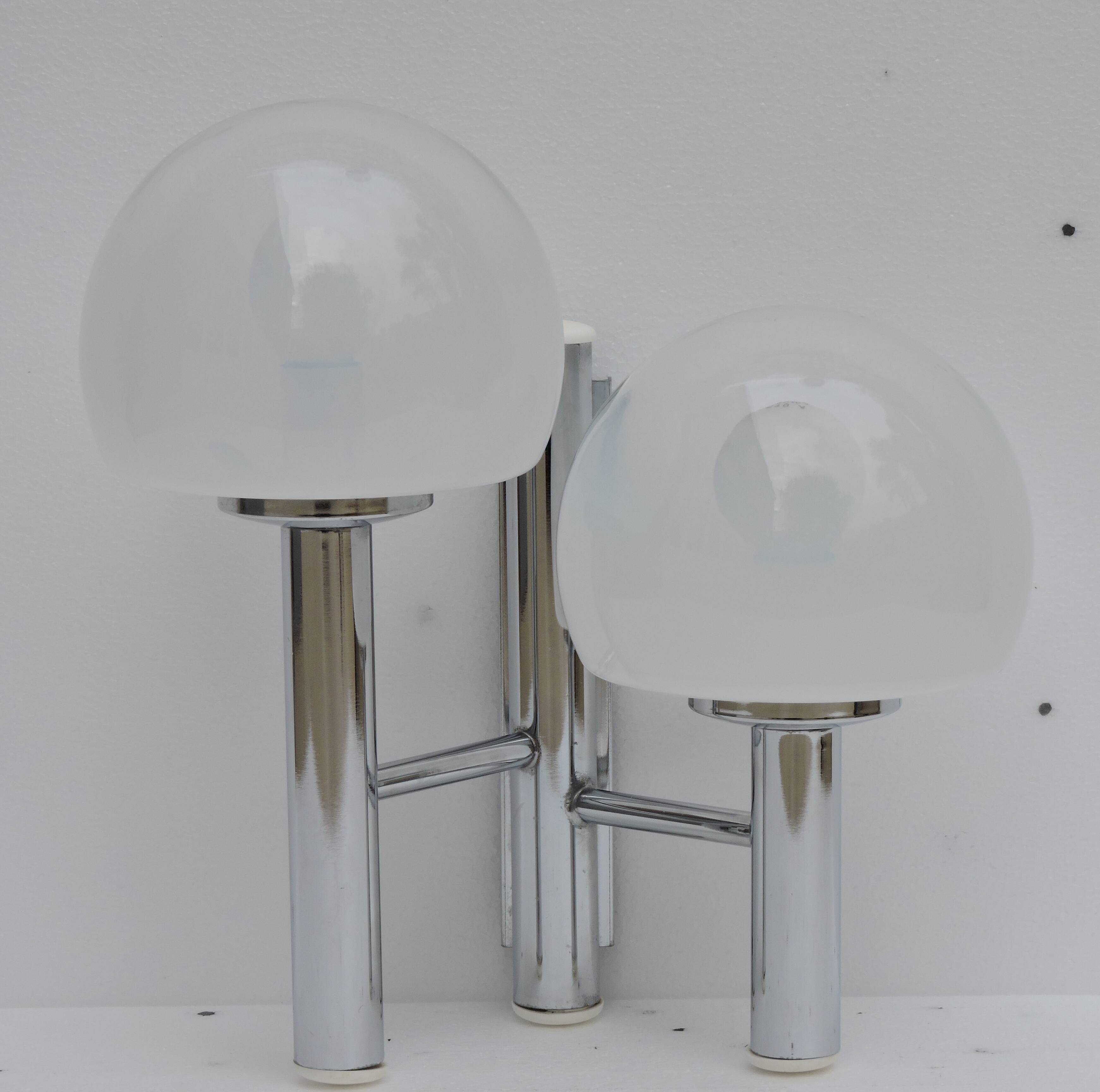 Wall lamp from Sciolari circa 1970