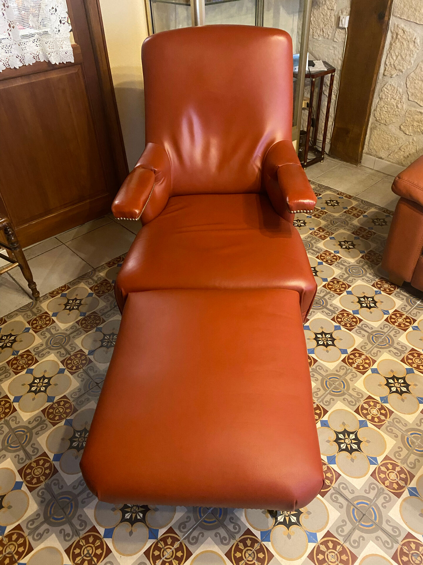 Reclining footrest chair