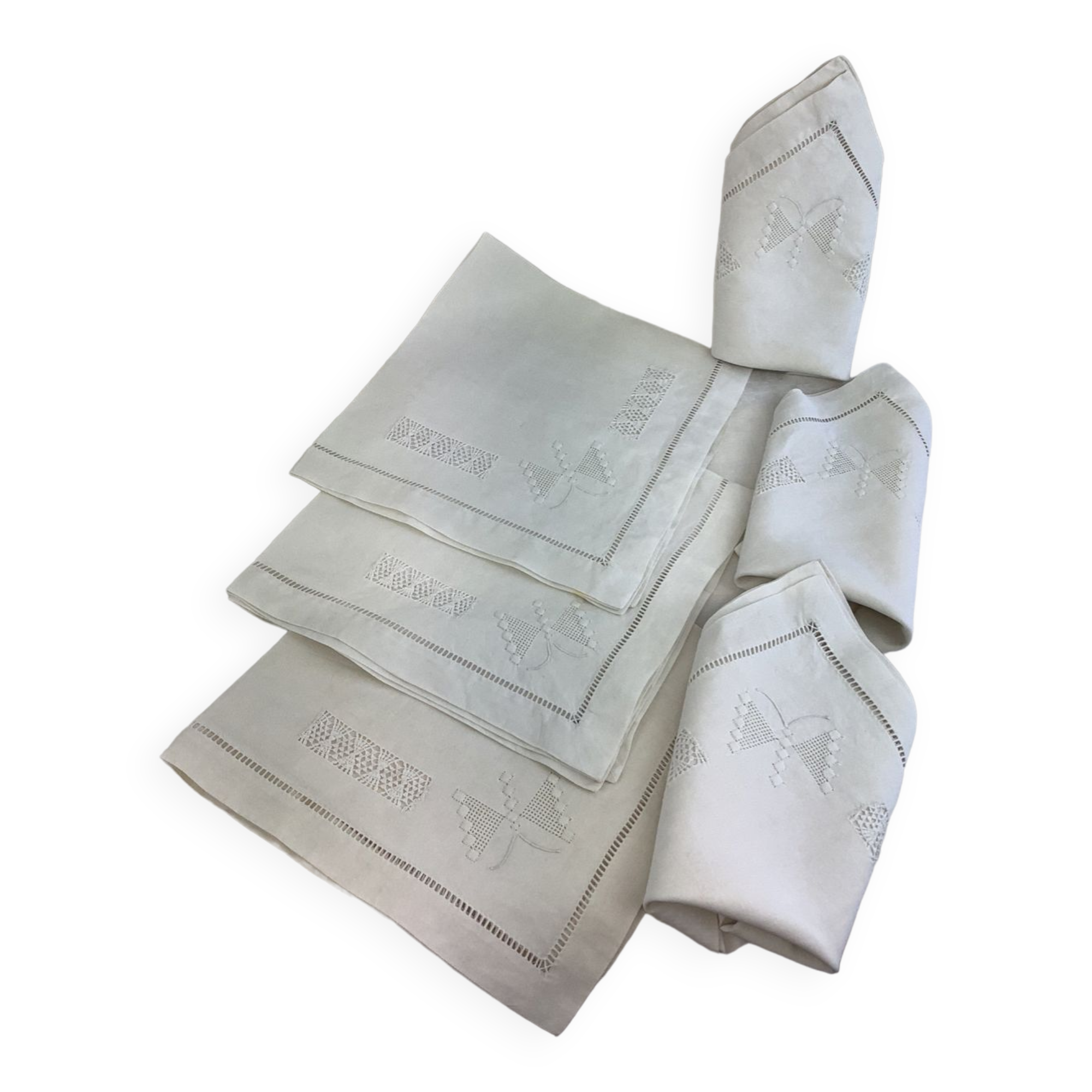 6 Antique embroidered napkins