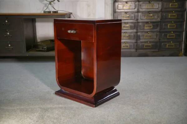 Art Deco mahogany bedside table/occasional unit with lacquered finish, 1930s