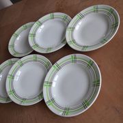 6 assiettes creuses Ceranord St Amand à carreaux